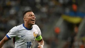 曼联拉什福德英伦赛场双响助胜利，球队天才球员离队引热议